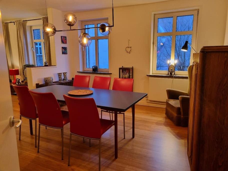Paen Central Lejlighed Med Gratis Parkering Randers Ngoại thất bức ảnh